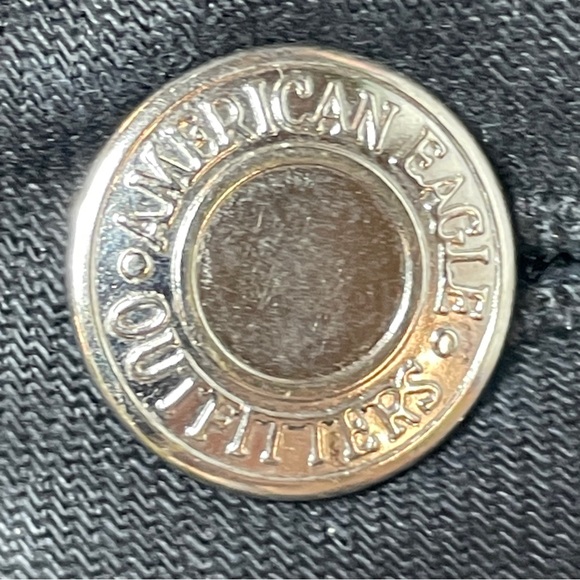 AMERICAN EAGLE BLACK DENIM SHORTS SIZE 8 NWOT - Picture 5 of 6